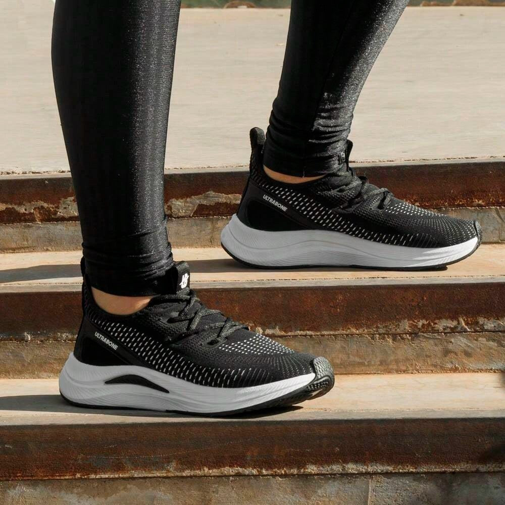 PlusGym Kit Mujer para el Gimnasio – Compra los Tenis y Recibe Smartwatch + Audífonos Bluetooth con 50% OFF